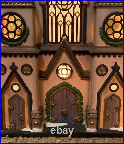 1998 DEPT 56 Christmas in the City OLD TRINITY CHURCH #58940 withCord TESTED NEW