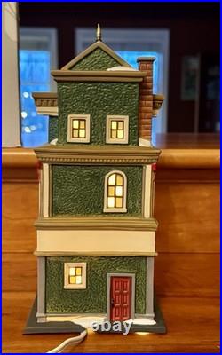 2012 Department 56 Christmas In The City 4025244 RACHAEL's CANDY SHOP Unused
