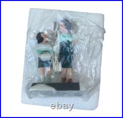 2017 Department 56 Christmas in the City Shopping On Park Avenue 4056629 NEW