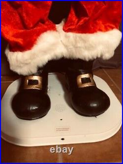 6 ft. (1.83 CM) Life Size Deluxe Santa Claus, Dancing And Singing Jingle Bells