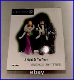 A Night On The Town Dept 56 Christmas In The City Accessory #59452 Mint