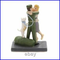 Christmas in The City Village Accessories Wrapped Up in Love Figurine, 2.7 Inch