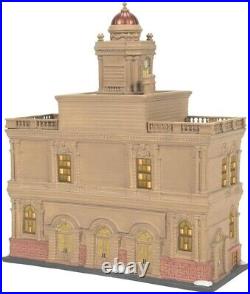 City Hall Department 56 Christmas in the City Village 6011382 lit building Z