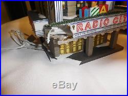 DEPARTMENT 56 CHRISTMAS IN THE CITY SERIES RADIO CITY MUSIC HALL