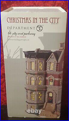 DEPT 56 64 CITY WEST PARKWAY 808805 CHRISTMAS IN THE CITY Village Department
