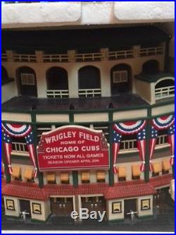 DEPT 56 CHICAGO CUBS WRIGLEY FIELD Lighted CHRISTMAS IN THE CITY