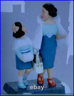DEPT 56 Christmas In The City SHOPPING ON PARK AVENUE #4056629 BRAND NEW