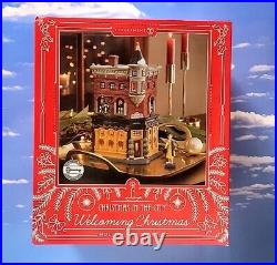 DEPT 56 Christmas in the City WELCOMING CHRISTMAS Gift Set, Rare, Lit Candles