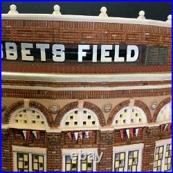 Department 56 CHRISTMAS IN THE CITY EBBETS FIELD Brooklyn Dodgers With Box 2002