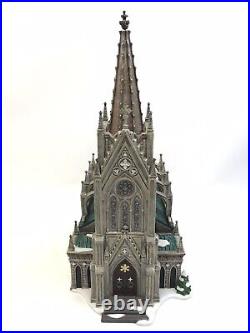 Department 56 Cathedral of St Nicholas, Christmas in the City #59248SE with Box