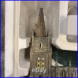 Department 56 Cathedral of St Nicholas, Christmas in the City #59248SE with Box