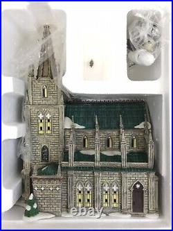 Department 56 Cathedral of St Nicholas, Christmas in the City #59248SE with Box