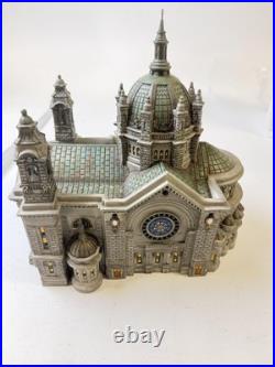 Department 56 Cathedral of St Paul Landmark Series Christmas in the City with Box
