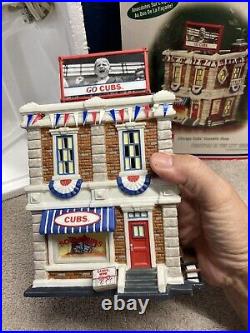 Department 56 Chicago Cubs Souvenir Shop Figurine Christmas in the City 1035