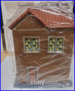 Department 56 Christmas In The City 1234 Four Seasons Parkway Nr 56.59205