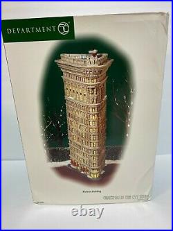 Department 56 Christmas In The City 2006 Flatiron Building -new