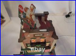 Department 56 Christmas In The City Coca Cola Soda Fountain 56.59221 & Figure Department 56 Christmas In The City Coca Cola Soda Fountain 56.59221 & Figure