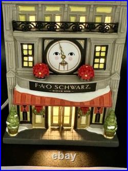 Department 56 Christmas In The City FAO Schwarz Store 6007583 2021 Retired NIB