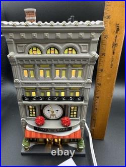 Department 56 Christmas In The City FAO Schwarz Store 6007583 2021 Retired NIB