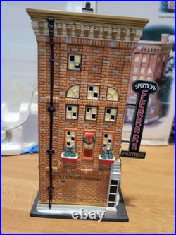 Department 56 Christmas In The City Ferrara Bakery & Cafe Lighted #59272 with box