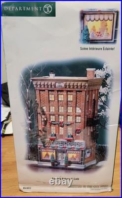 Department 56 Christmas In The City Ferrara Bakery & Cafe Lighted #59272 with box