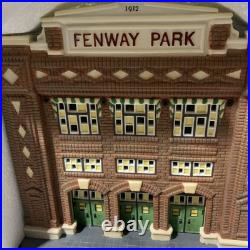 Department 56 Christmas In The City MLB Series Fenway Park with Flag & Trees NIB Department 56 Christmas In The City MLB Series Fenway Park with Flag & Trees NIB