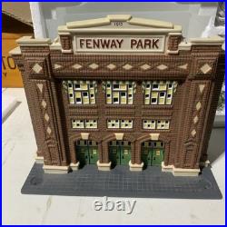 Department 56 Christmas In The City MLB Series Fenway Park with Flag & Trees NIB Department 56 Christmas In The City MLB Series Fenway Park with Flag & Trees NIB