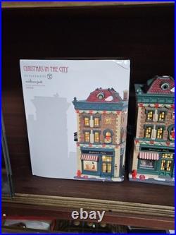 Department 56 Christmas In The City Midtown Pets Lighted Building Box & Cord