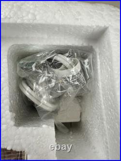 Department 56 Christmas In the City 2004 Retired Coca-Cola Soda Fountain #59221