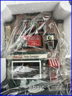Department 56 Christmas In the City 2004 Retired Coca-Cola Soda Fountain #59221