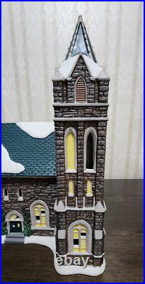 Department 56 Christmas In the City Church Of the Advent With Box