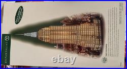 Department 56 Christmas in the City #56.59207, Empire State Building