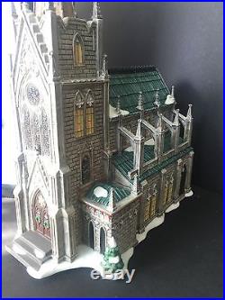 Department 56 Christmas in the City CATHEDRAL OF ST. NICHOLAS 56.59248 Mint