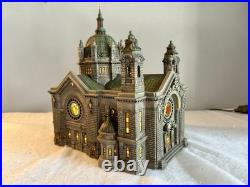 Department 56 Christmas in the City Cathedral of Saint Paul (Patina Dome) Department 56 Christmas in the City Cathedral of Saint Paul (Patina Dome)
