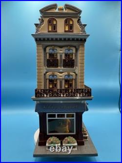 Department 56 Christmas in the City Chez Monet Illuminated Building 2002 Boxed