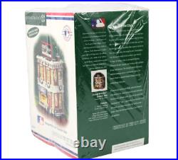 Department 56 Christmas in the City Chicago White Sox Souvenir Shop 56.59231 NOB