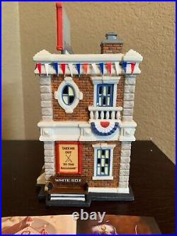 Department 56 Christmas in the City Chicago White Sox Souvenir Shop #59231