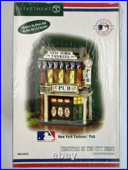 Department 56 Christmas in the City Chicago White Sox Tavern #59232 Department 56 Christmas in the City Chicago White Sox Tavern #59232