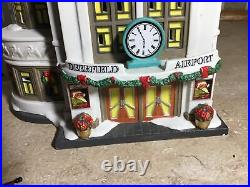 Department 56 Christmas in the City DEERFIELD AIRPORT 4030344-light Cord READ