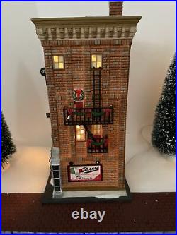 Department 56 Christmas in the City Ferrara Bakery & Cafe 56.59272 Mint Cond