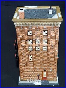 Department 56 Christmas in the City Ferrara Bakery and Cafe Used Works Great