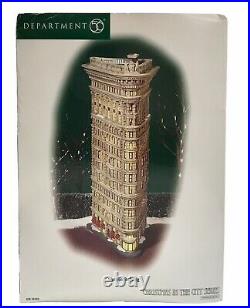 Department 56 Christmas in the City Flatiron Building 2006 RARE MINT