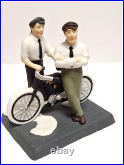 Department 56 Christmas in the City Harley-Davidson Motor Co Set of 2 4049191
