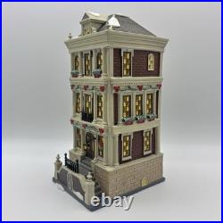 Department 56 Christmas in the City Holiday Brownstone 4050913 EUC