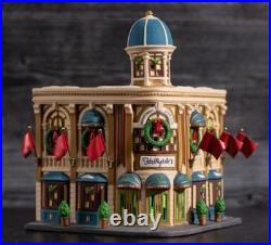 Department 56 Christmas in the City Hollydale's Department store #55344