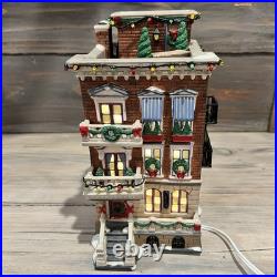 Department 56-Christmas in the City Parkside Holiday Brownstone