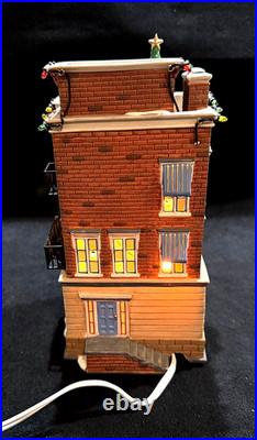 Department 56 Christmas in the City Parkside Holiday Brownstone #58937 Lit Department 56 Christmas in the City Parkside Holiday Brownstone #58937 Lit