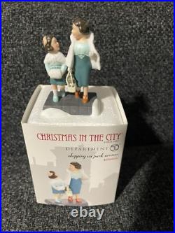 Department 56 Christmas in the City Shopping On Park Avenue! HTF! Rare! New