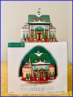 Department 56 Christmas in the City TAVERN IN THE PARK RESTAURANT