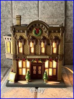 Department 56 Christmas in the City Thompson's Furniture 6011384 NEW